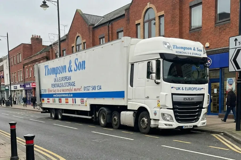 Thompson Removals managed a Redditch to Milton Keynes move with secure storage and seamless final mile delivery alongside Total Relocations.