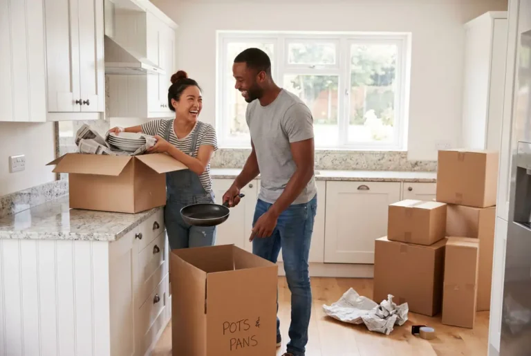 Relocating to Spain: Your Complete Guide to Moving from the UK